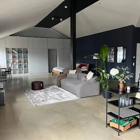 Kimmco Loft Apartment